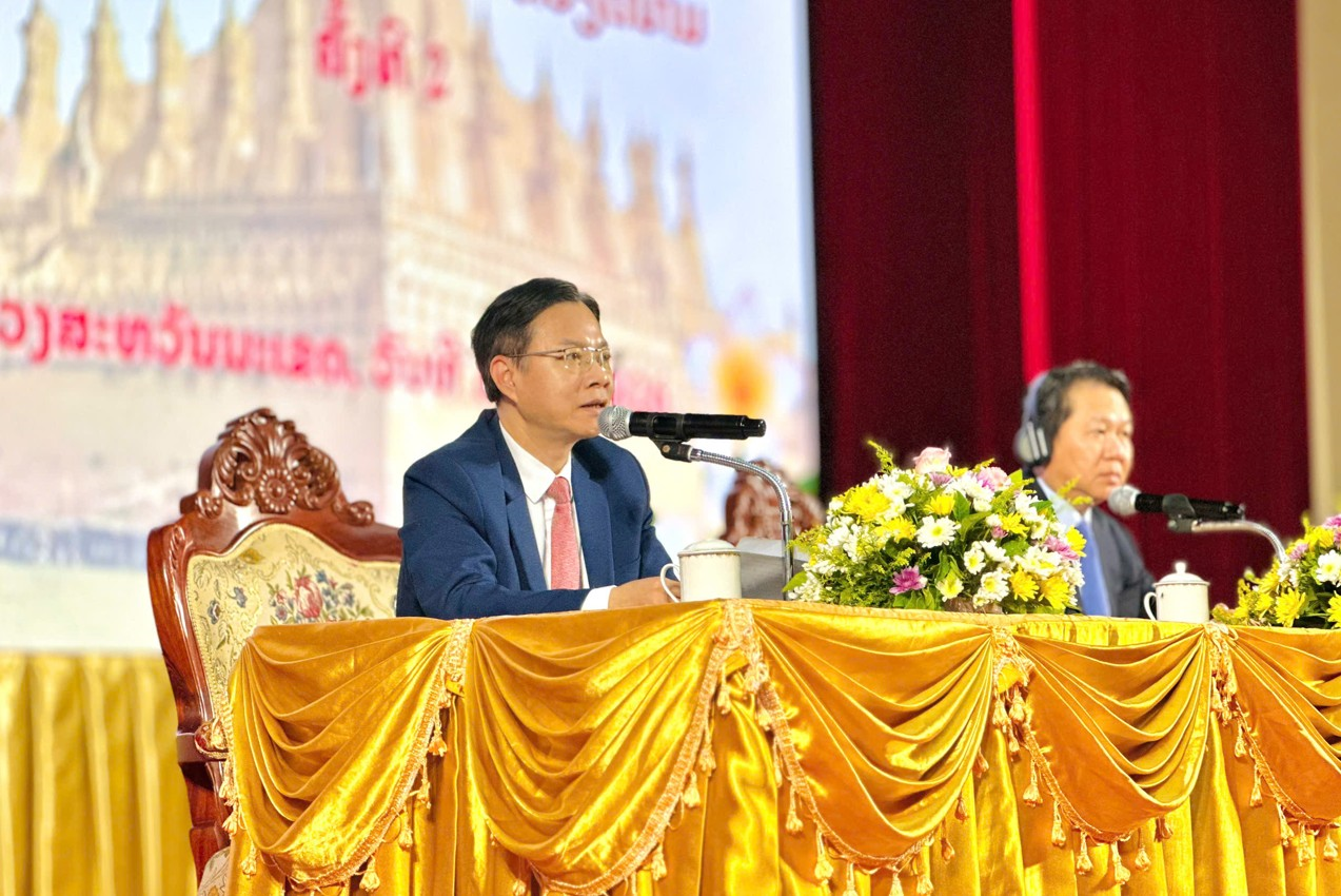 Tăng cường tuyên truyền, phổ biến chính sách, pháp luật cho các trưởng bản tiêu biểu hai bên biên giới Việt Nam - Lào